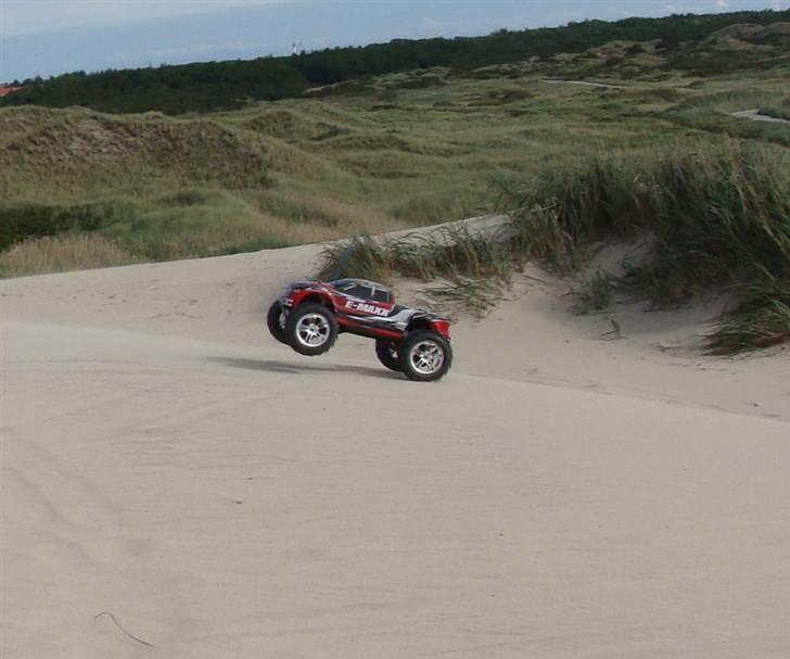 Bil Traxxas E-maxx billede 19