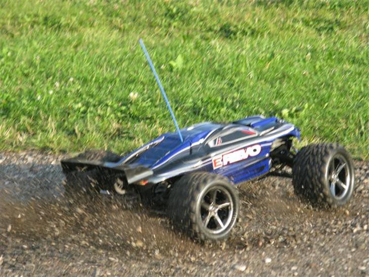 Truck Brushless E-revo billede 1