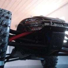 Off-Roader Traxxas Revo VXL 1/16