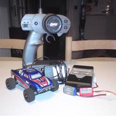 Off-Roader micro-desert truck