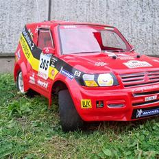 Bil Cen funfactor pajero 4x4