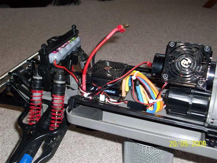 Bil E-MAXX billede 5