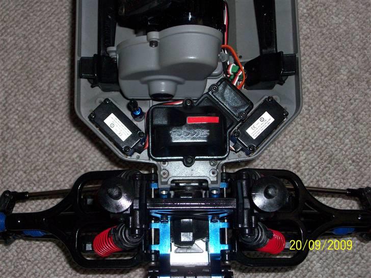 Bil E-MAXX billede 8