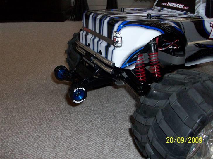 Bil E-MAXX billede 19