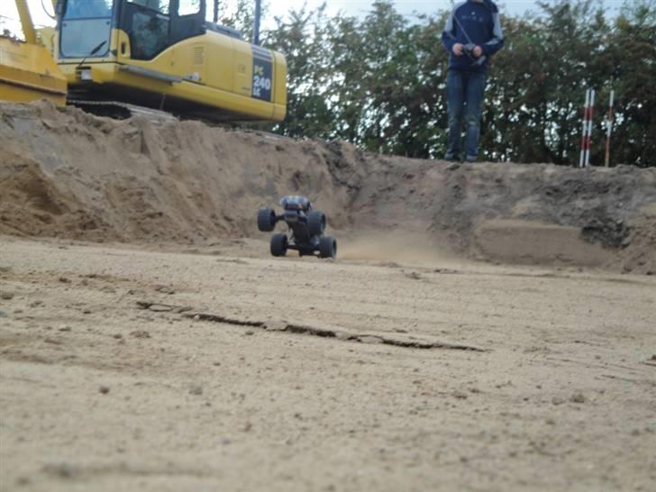 Off-Roader Traxxas Stampede Vxl - Weeelie!! billede 12