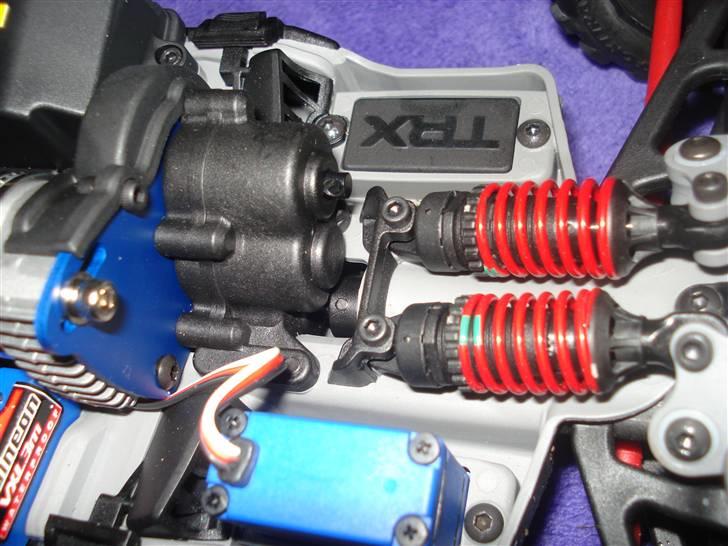 Off-Roader Traxxas Revo VXL 1/16 billede 6
