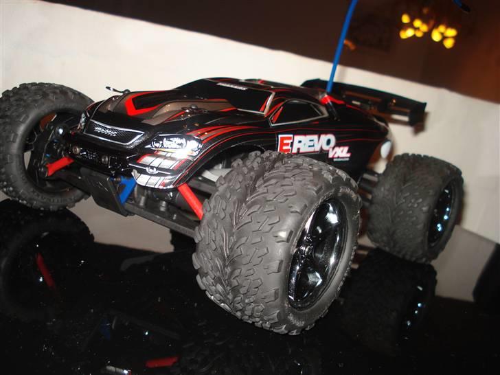 Off-Roader Traxxas Revo VXL 1/16 billede 7