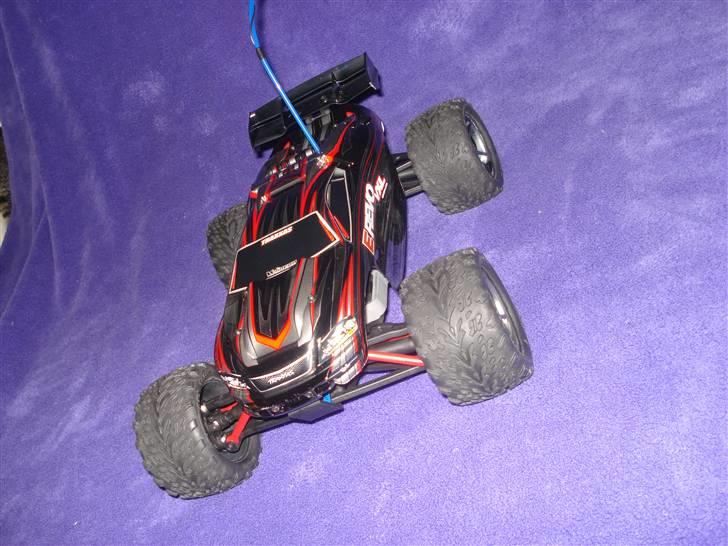 Off-Roader Traxxas Revo VXL 1/16 billede 11
