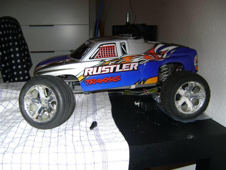 Truck Traxxas rustler Byttet billede 5