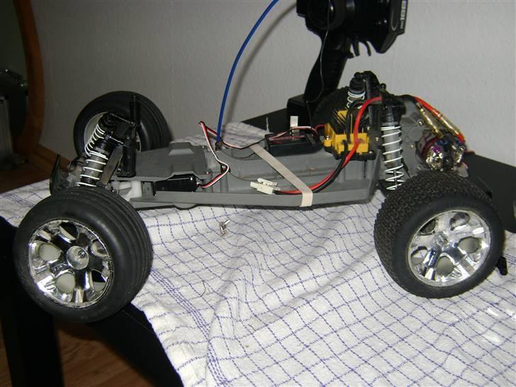 Truck Traxxas rustler Byttet billede 7