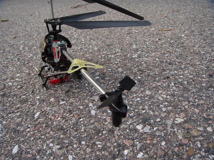 Helikopter Alloy Shark - Halemotor på størrelse med en papirklips... billede 12