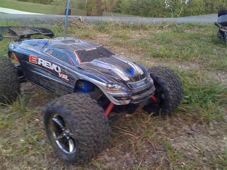 Bil Traxxas Revo VXL billede 3