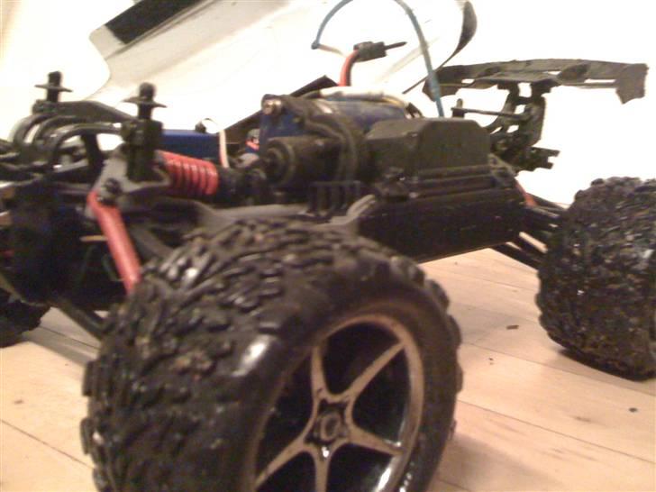 Bil Traxxas Revo VXL billede 4