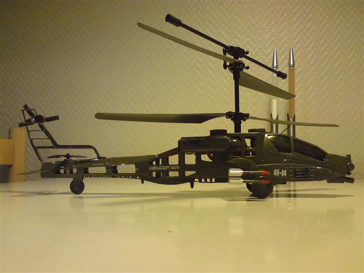 Helikopter apache ah-64  billede 8