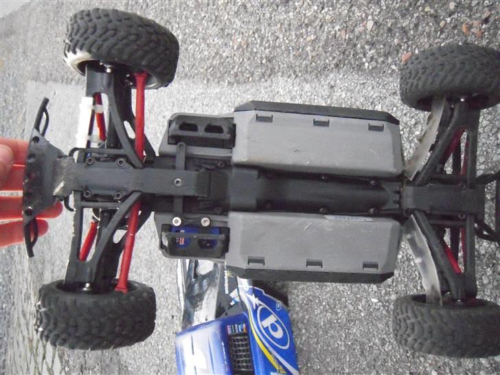 Bil traxxas 1/16 slash solgt billede 6