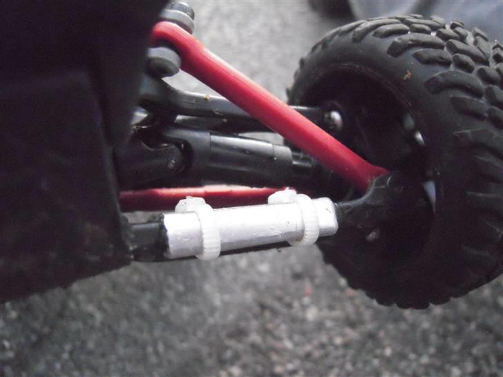 Bil traxxas 1/16 slash solgt billede 13
