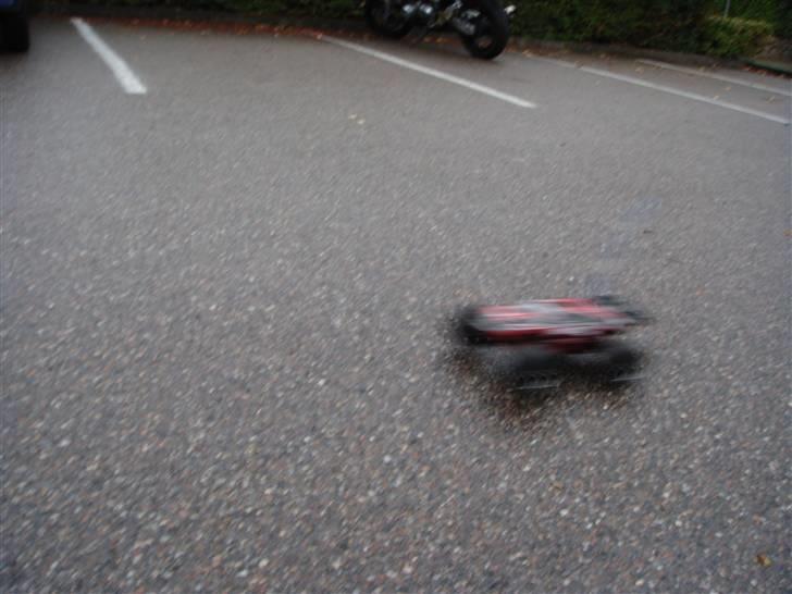 Off-Roader Traxxas E-Revo 1:16 VXL - "Blink, and you´ll miss it..." billede 15