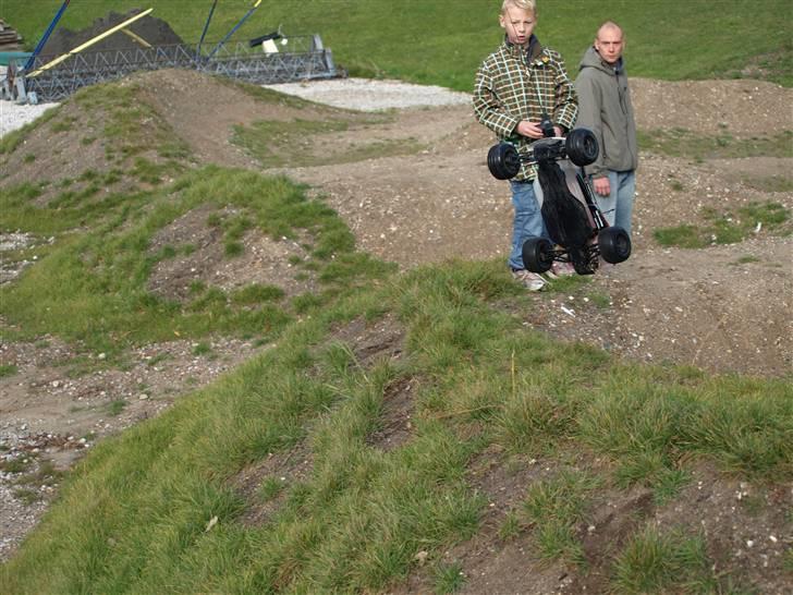 Bil HPI E-Firestorm 10T billede 11