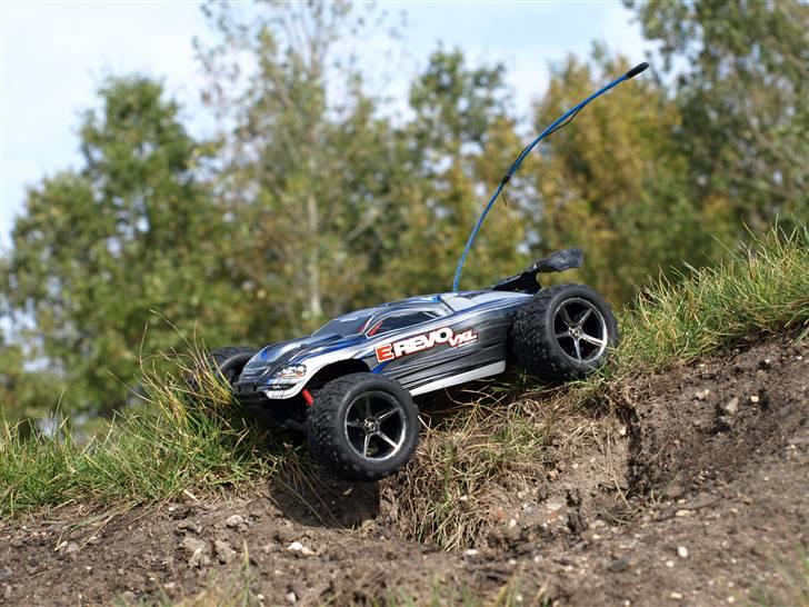 Bil Traxxas Revo VXL billede 8