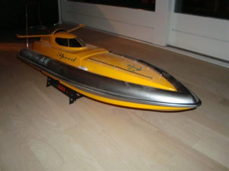 Båd Flying Fish A6 billede 2