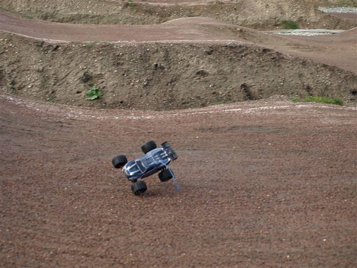 Bil Traxxas Revo VXL billede 17