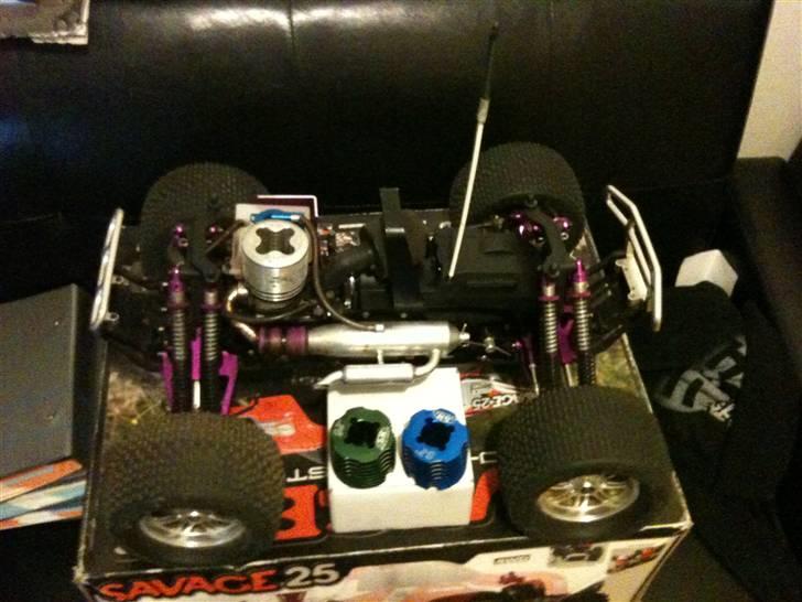 Off-Roader HPI savage 25 billede 1