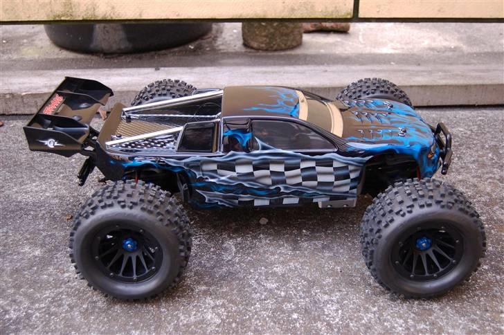 Off-Roader  E-revo Brushless Edition billede 9