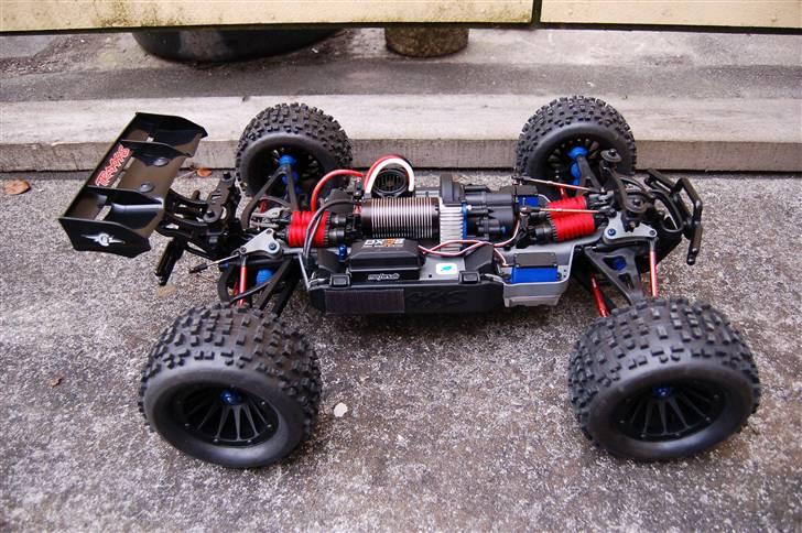 Off-Roader  E-revo Brushless Edition billede 17