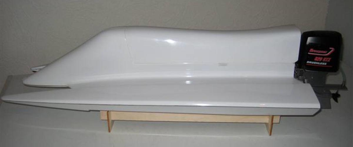 BATEAU RC GRAUPNER Daytona Beach EUR 250,00 - FR