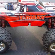 Truck Traxxas T-maxx 3,3