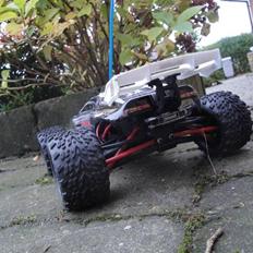 Off-Roader Traxxas E-revo 1:16 Vxl