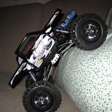 Off-Roader Losi mini rock crawler