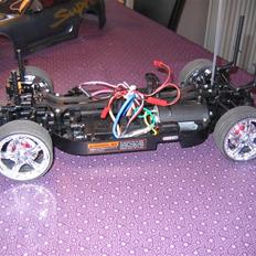 Bil Nissan GTR Tamiya TT01-E 