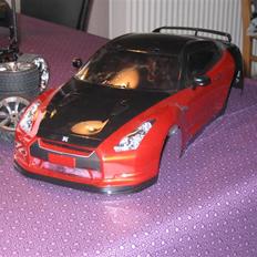 Bil Nissan GTR Tamiya TT01-E 