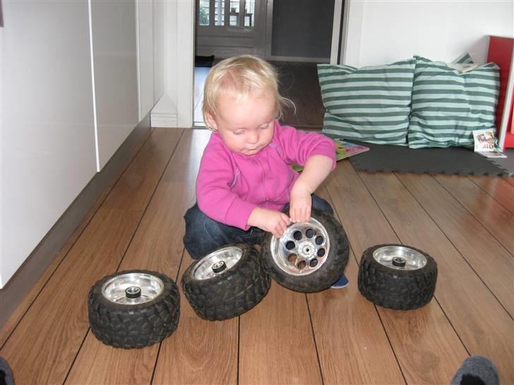 Buggy Solgt : FG Baja 2WD  - Se far! Der er kommet nye fælge til FGeren!  ;-) billede 11