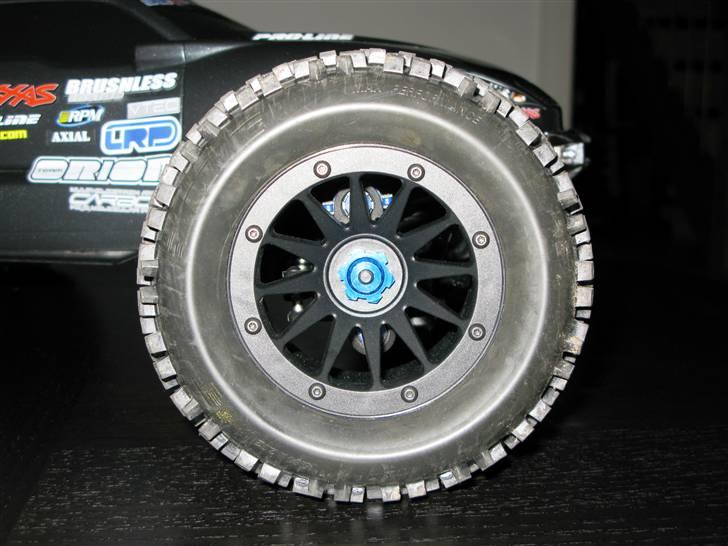 Off-Roader Traxxas E-Revo Brushles billede 10