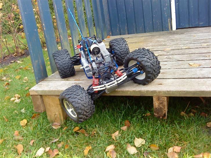 Truck Traxxas T-maxx 3,3 billede 12