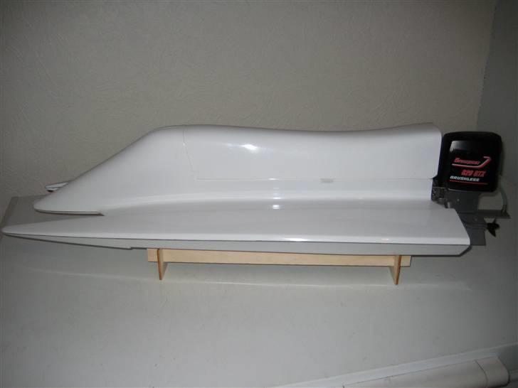 Båd               Graupner F1 billede 1