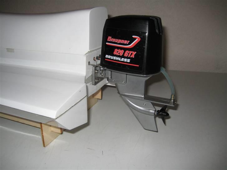 Båd               Graupner F1 billede 2