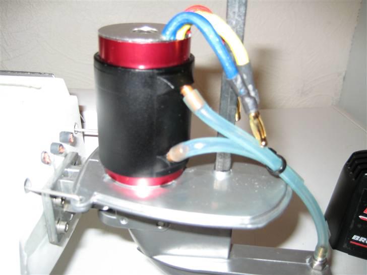 Båd               Graupner F1 billede 7