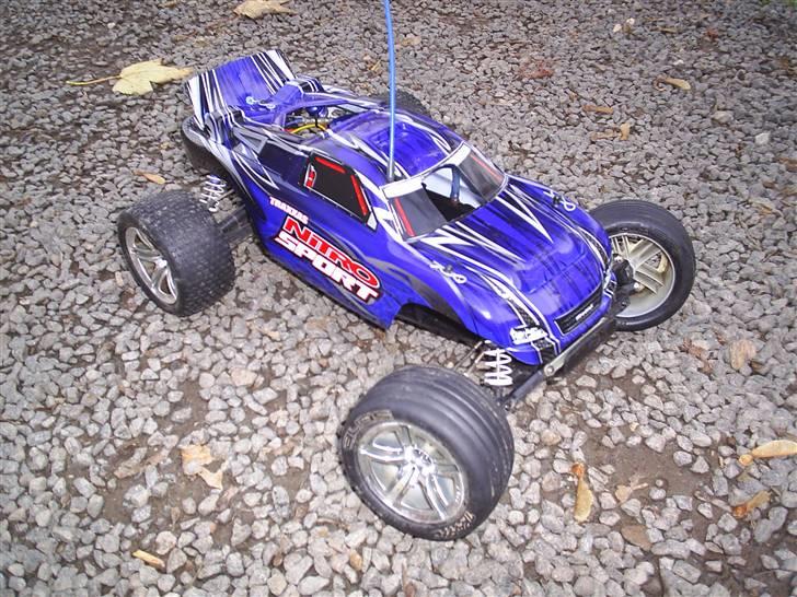 Bil Traxxas Nitro Sport billede 2