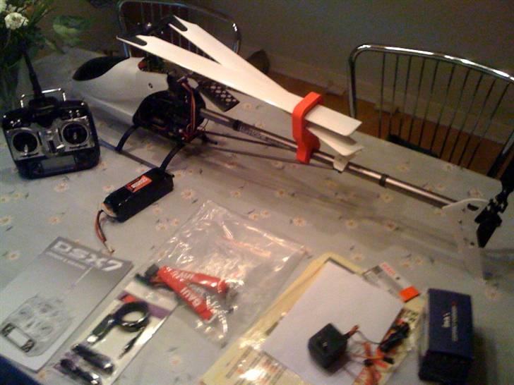 Helikopter Gaui Hurricane 550 Soldt billede 1