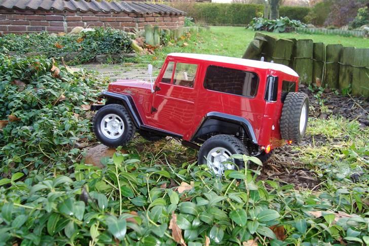 Off-Roader Tamiya Landcruiser Fj 40  billede 3