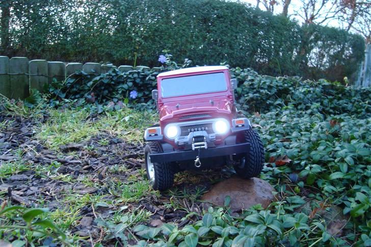 Off-Roader Tamiya Landcruiser Fj 40  billede 4