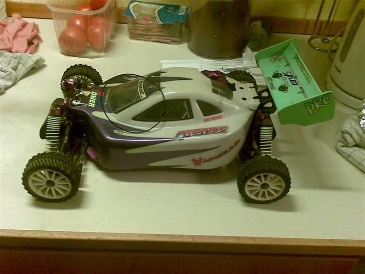 Buggy Atomic Warhead  billede 4