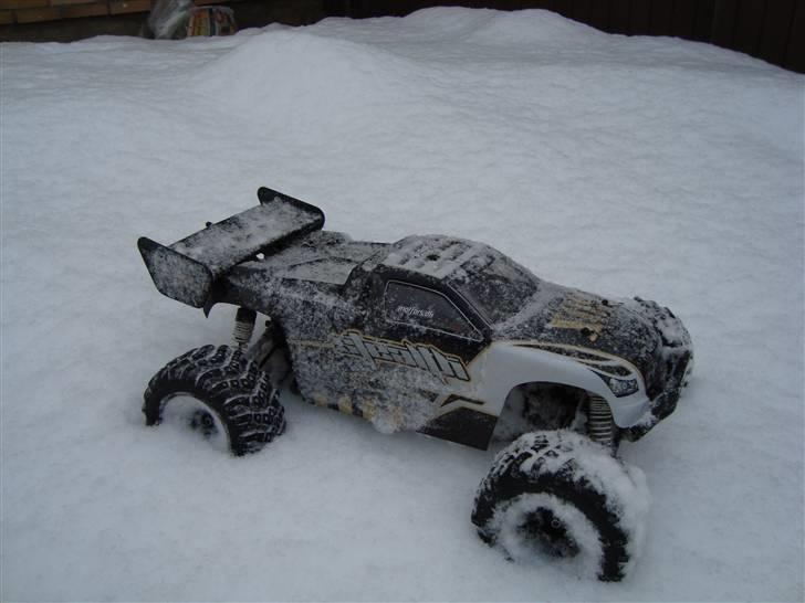 Off-Roader stealth x09 brushless billede 1