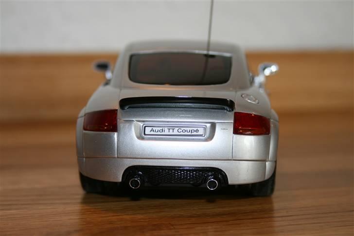 Bil Kyosho Mini-z MA-010 - Sølvmetalik Audi TT Coupé  3.2 Quattro S-Line karosseri billede 6