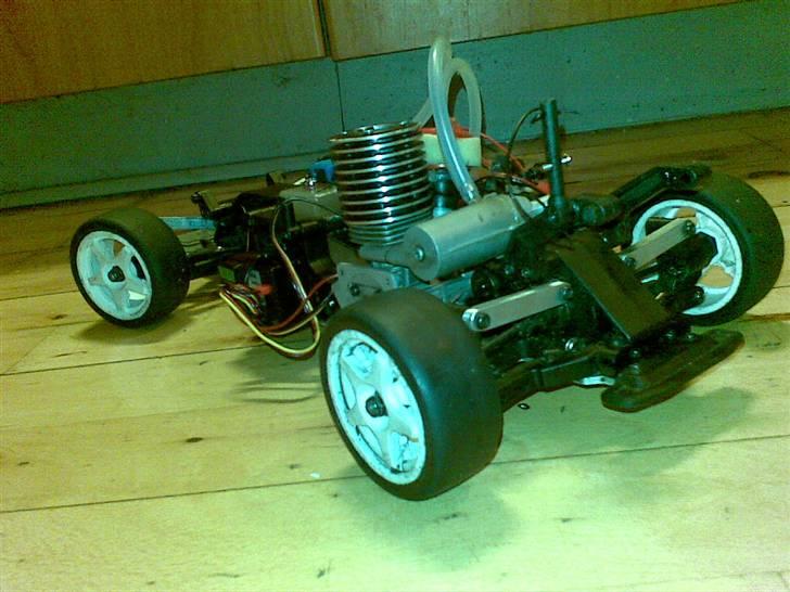 Bil kyosho GX 12 Nitro 2WD billede 7