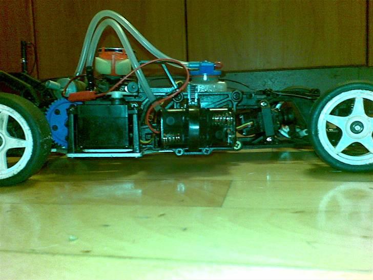 Bil kyosho GX 12 Nitro 2WD billede 8