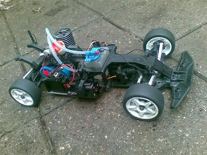 Bil kyosho GX 12 Nitro 2WD billede 10
